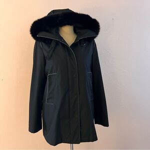 ST. JOHN - Fox Trim Cashmere Lined Winter Jacket
